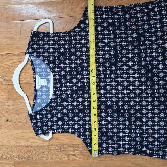 LIZ CLAIBORNE BRAND WOMEN'S SLEEVELESS NAVY SUMMER TOP SIZE LARGE - Picture 6 of 10